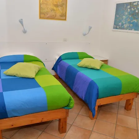 Casa Lungomare Bed & Breakfast 3*