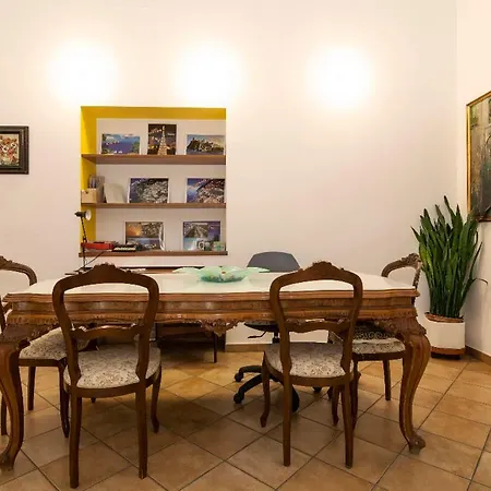 Casa Lungomare B&B 3*