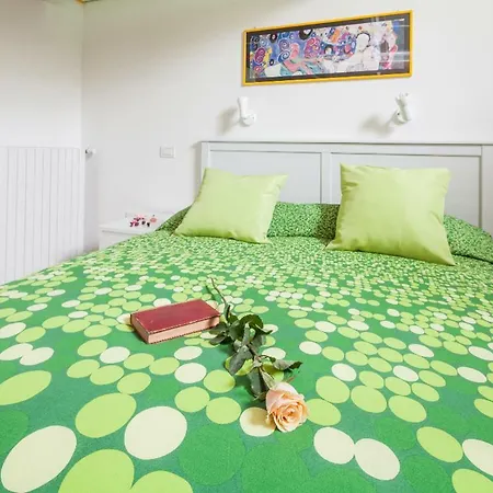 Bed & Breakfast Casa Lungomare 3*